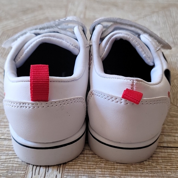 C- Toddlers Mickey Mouse velcro shoes - Picture 3 of 5